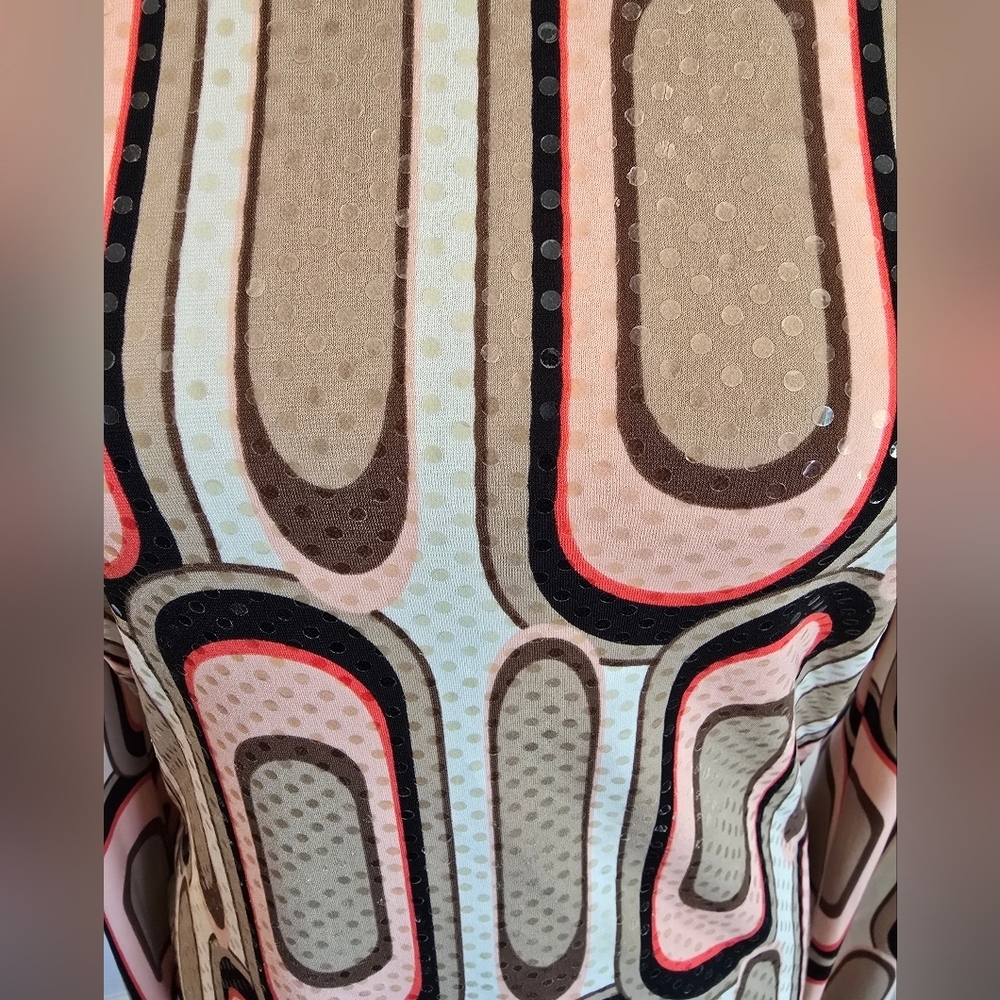 Ideology - 1970's Retro-Inspired Geometric Long Sleeve Top - Picture 7 of 9